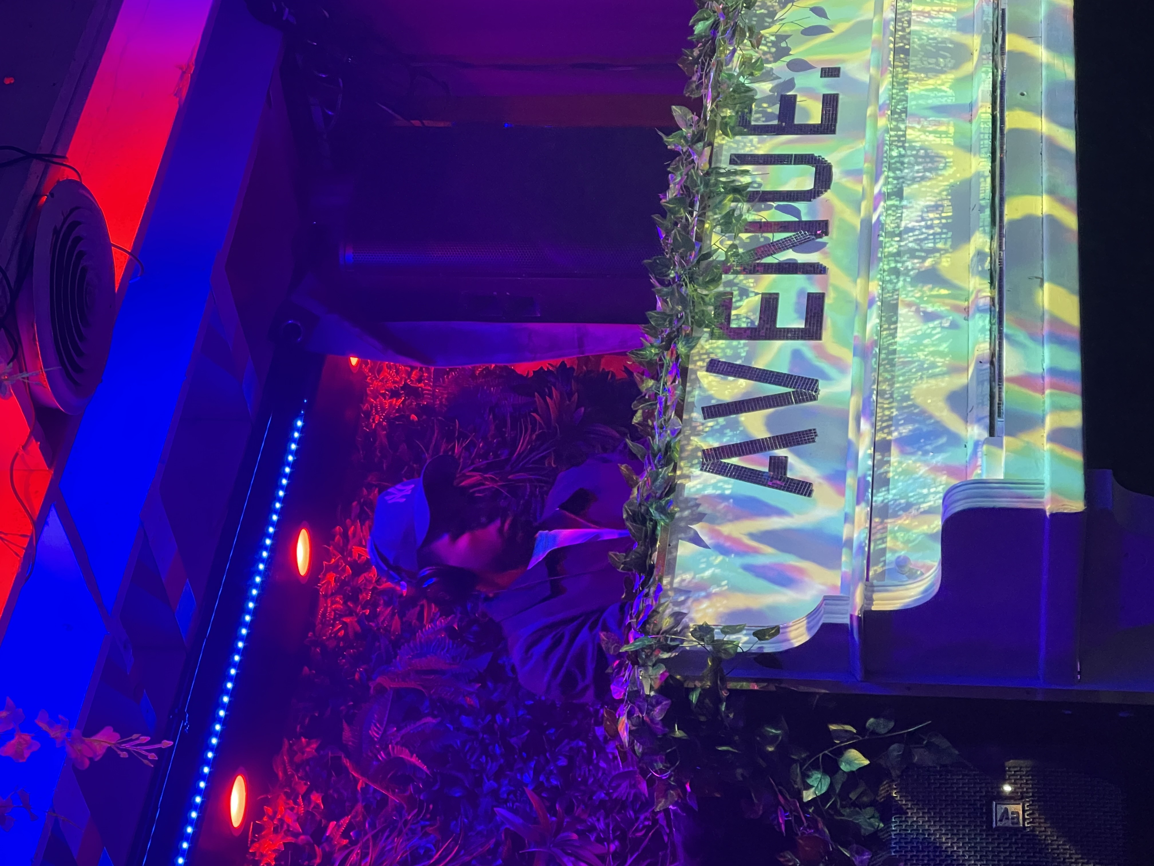 Media 2
